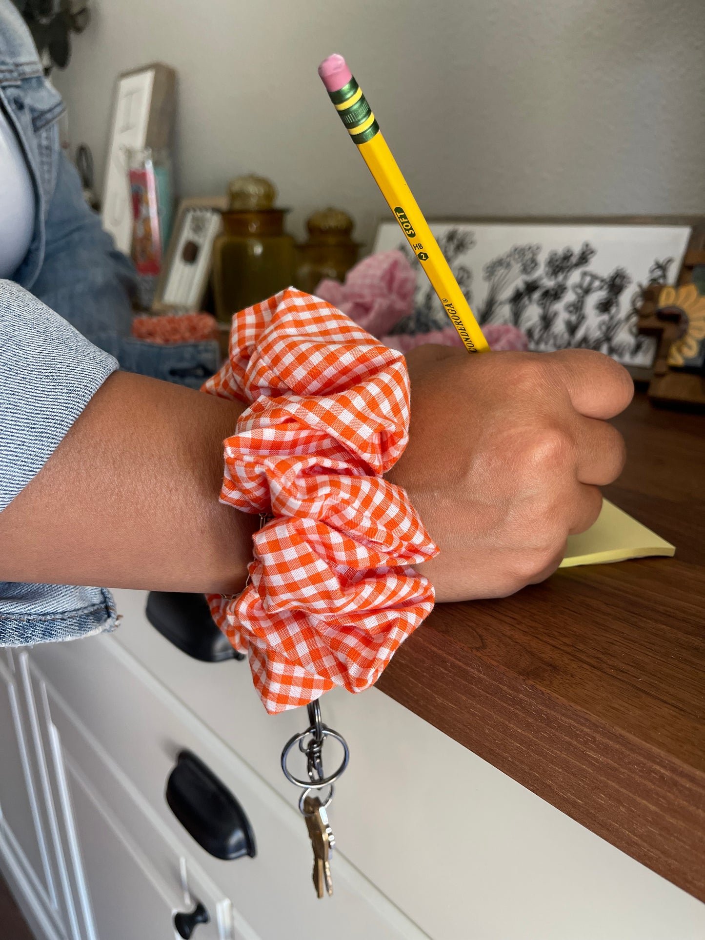Keychain Scrunchie - Orange Gingham