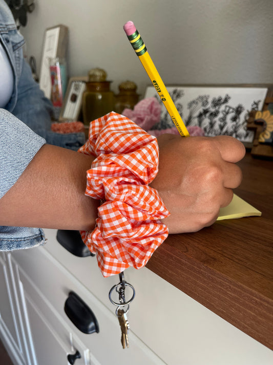Keychain Scrunchie - Orange Gingham
